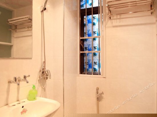 豪华飘窗标准间