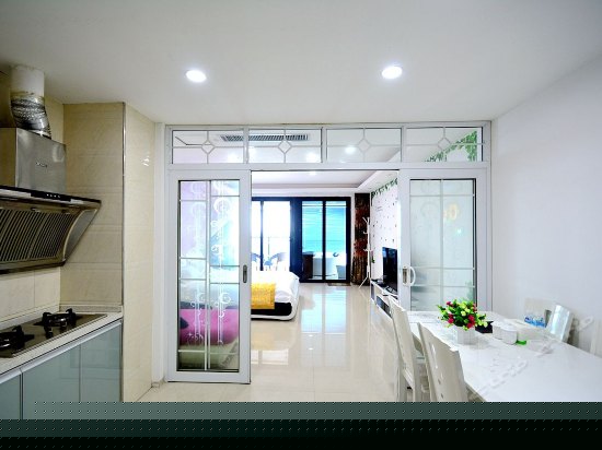 高层豪华海景大床房