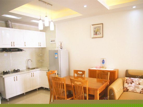 精装园景三房两厅双阳台套房