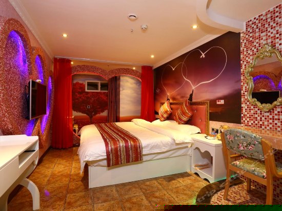 精品主题大床房