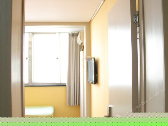 三人间（内宾）