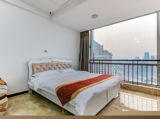 豪华江景家庭套房