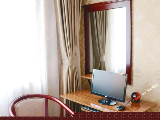 豪华标间电脑房