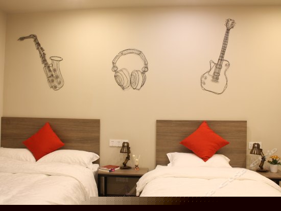 钢的琴院景家庭