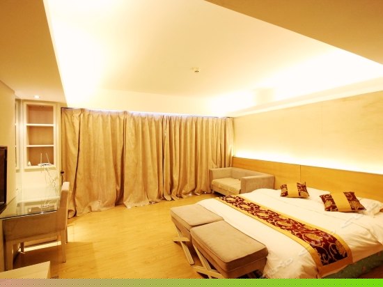 豪华海景大床房