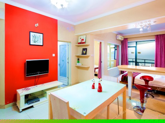 开放式两房一厅海景套房