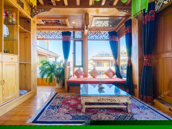 豪华蜜月阳台海景房（二号院）