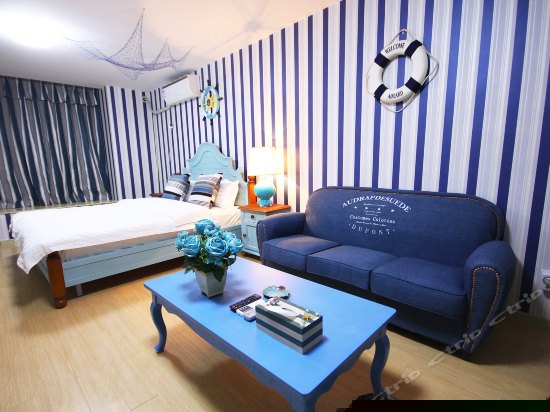 别昔掬月楼风情大床房