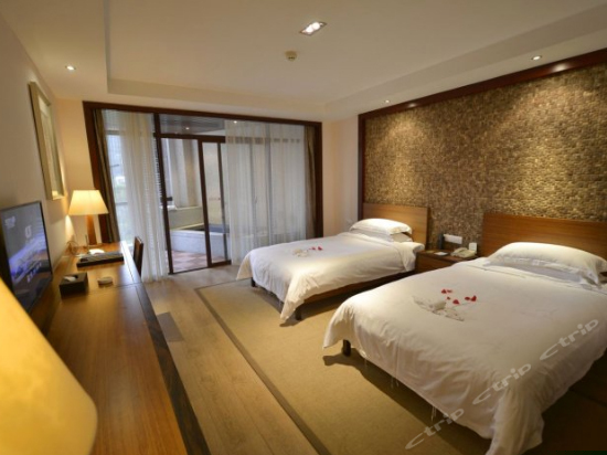 乐泉阁-温泉谷双床房