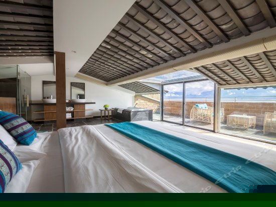 阁楼星空海景大套房