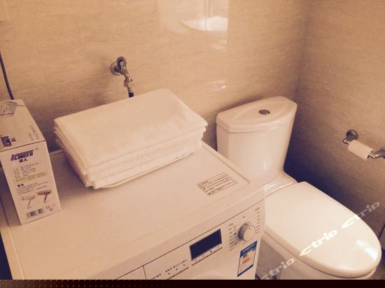 温馨情侣大床房