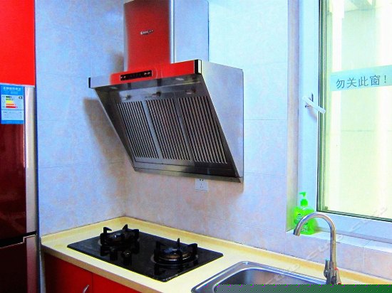 豪华电脑大床房