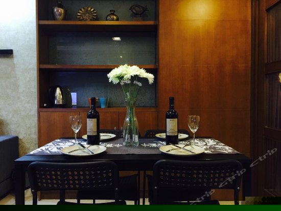 九眼桥旁近春熙路温馨二居室