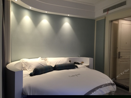 豪华商务单人间