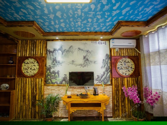 天蓝愿心双床标间