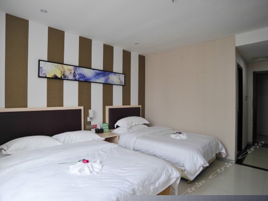 商务电脑双床间