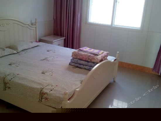 无敌海景八人房