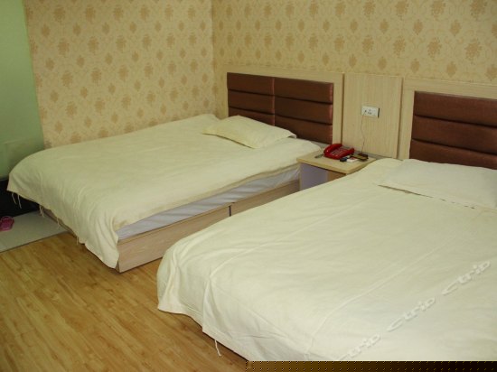 商务标准间（带电脑）