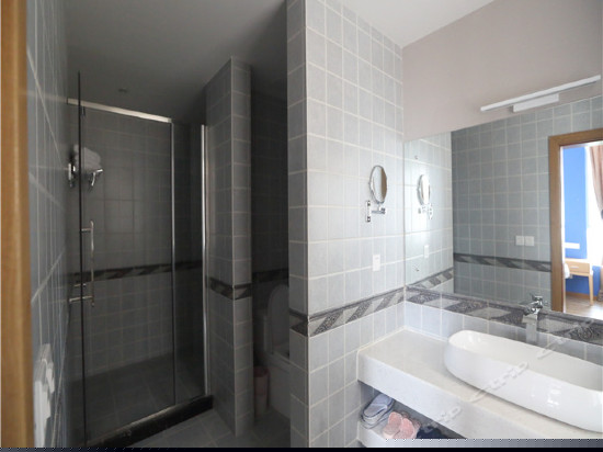 观海榻榻米大床房