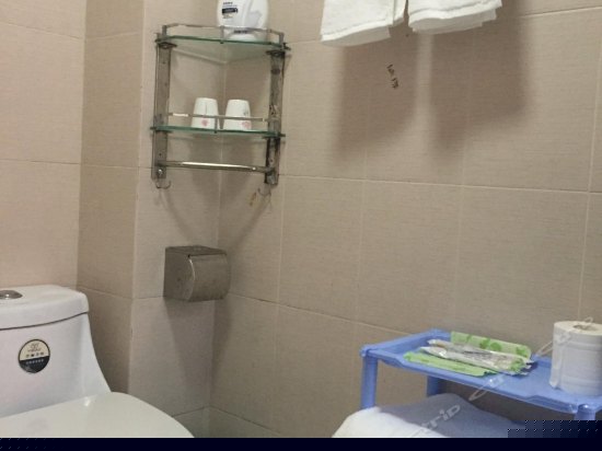 一房一厅一厨一卫温馨景区房