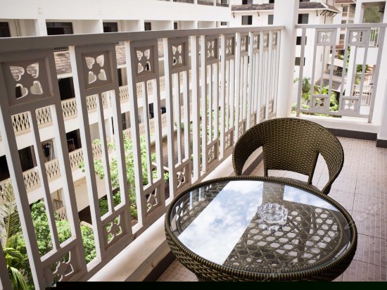 江景蜜月豪华大床房