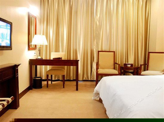 数码电脑大床房