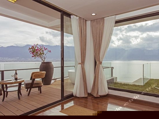 海馨180度豪华海景大床房