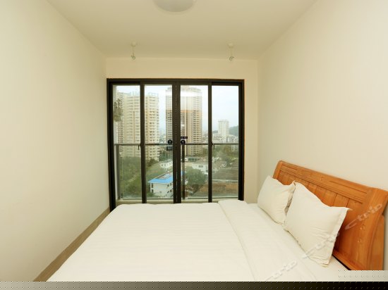 高级海景三卧套房