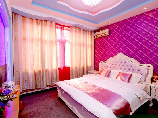 202紫薰怡情大床房