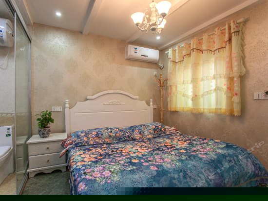 秋水伊人802（欧式豪华大床房）