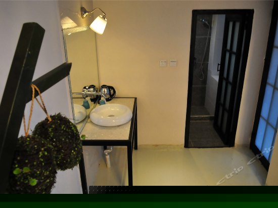 二楼梦影云端套房