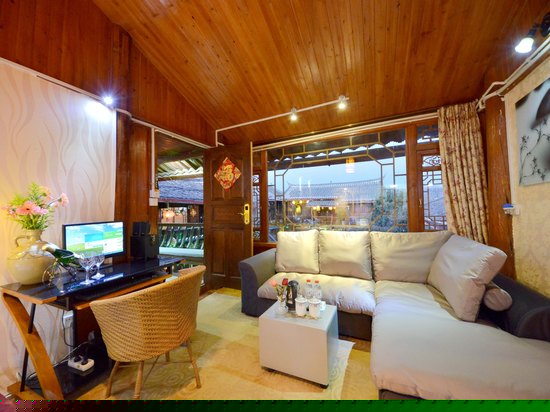 尊享臻品大床房