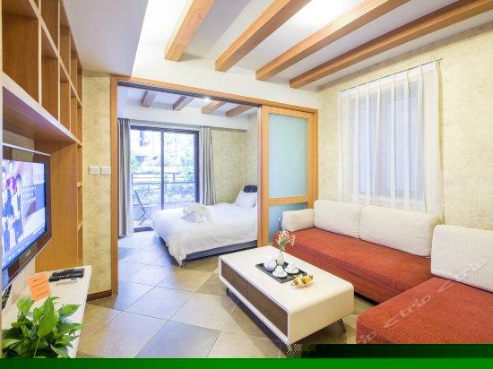 水晶开放式套房