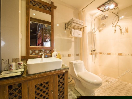 201佳偶天成 龙床房