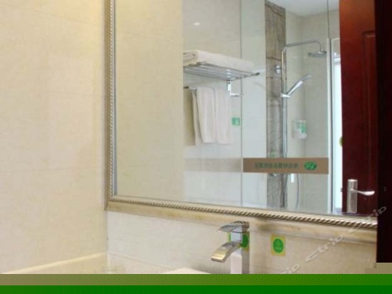 标准双人房(无窗)