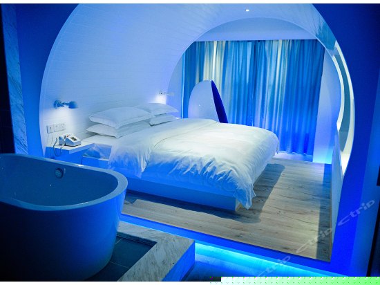 11- CYBORG-电子人