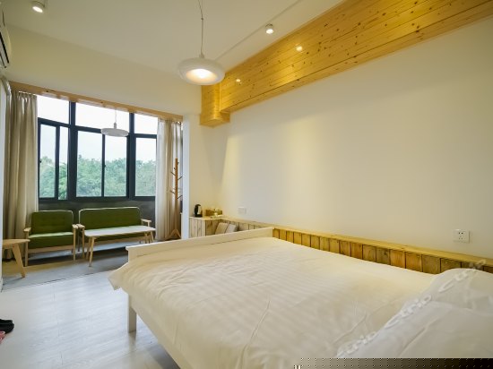 五号大床房-皓月