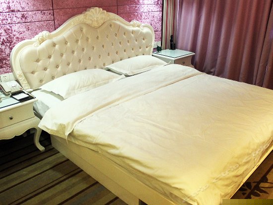 迷你摩登主题房