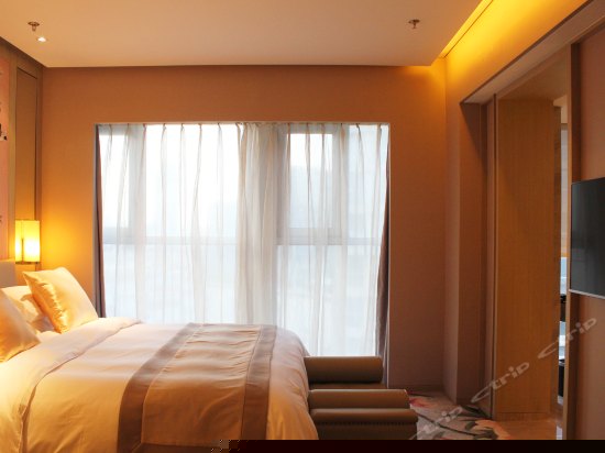 豪华市景大床房