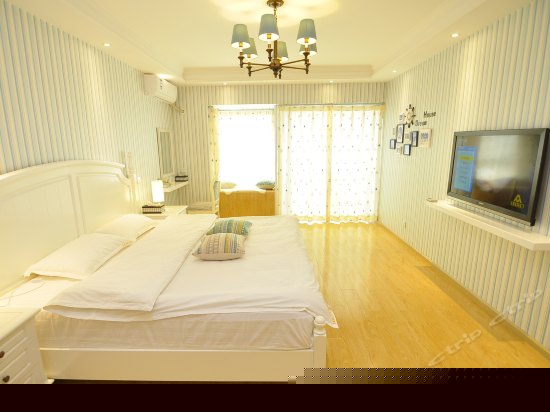 地中海风情大床房