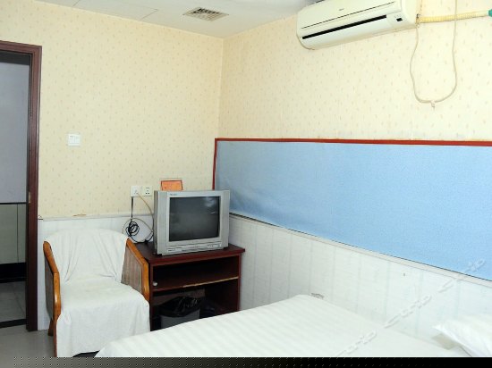 大床房（无窗）