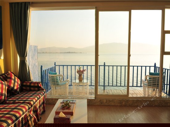 独立露台海景大床房