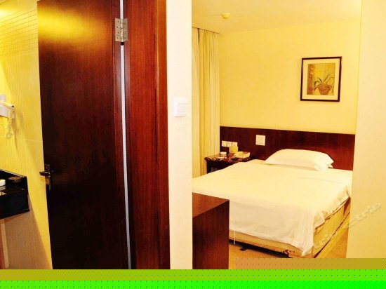 普通大床09房(无窗)