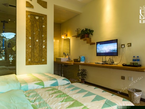 一楼特惠庭院双床房