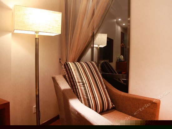 单人房（无窗）