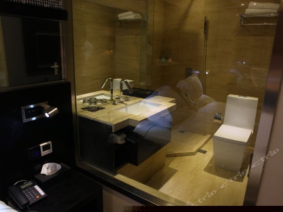 精选园景商务房