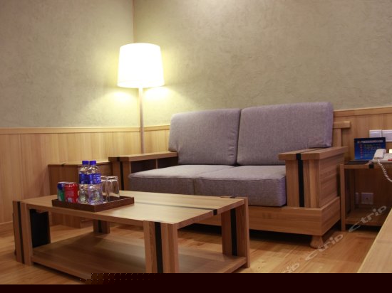 精选榻榻米（无窗）