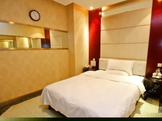 豪华大床房（无窗）