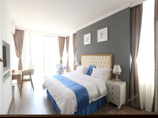 海景星空阳台大床房