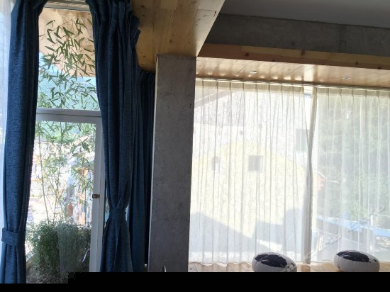 白露（180度观岚大床房）